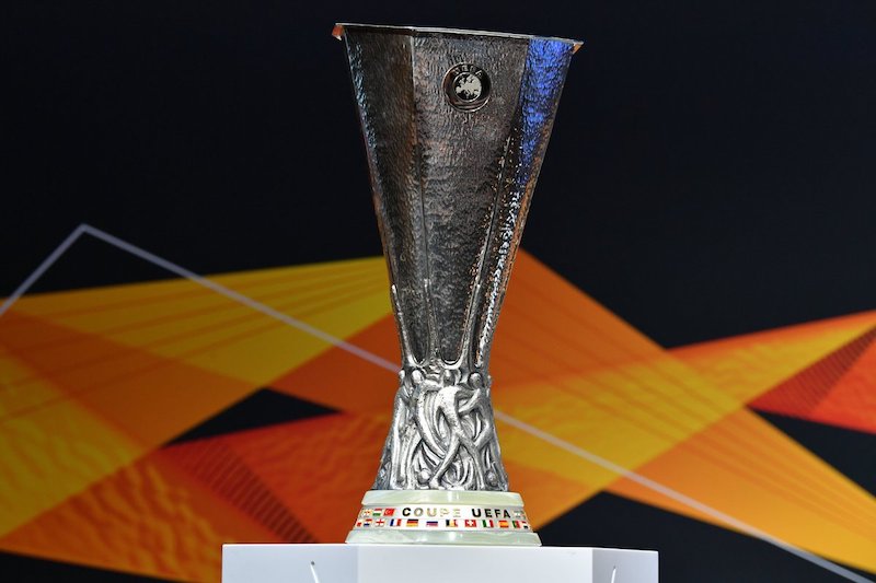 Thể thức thi đấu của Cúp C2 - Europa League mấy năm 1 lần?